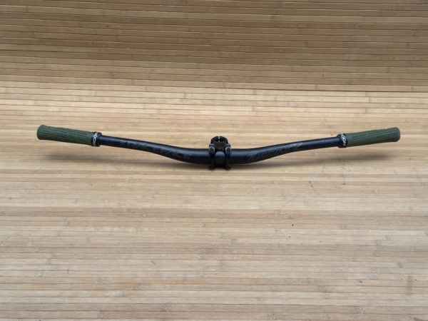 Raceface Turbine 785mm Inkl. Vorbau 35mm Ergonomisch Griffe Enduro MTB Fully Mountainbike